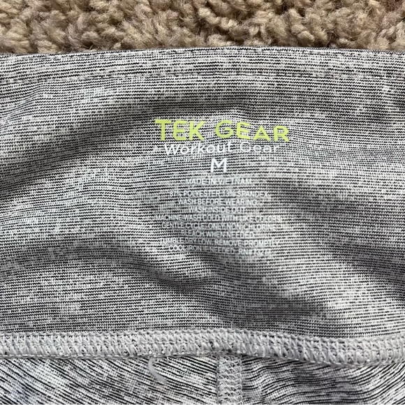Tek Gear gray workout gray capri leggings - Picture 2 of 7